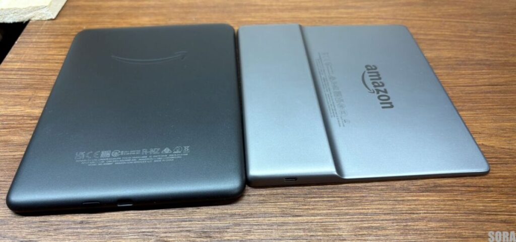 Kindle OasisとKindle Paperwhite の比較